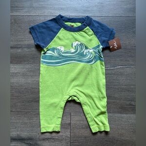 Tea Collection Infant Boys Green Blue Short Sleeve One Piece Size 0-3 Months NWT